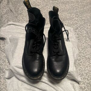 Dr. Martens Pascal black boots